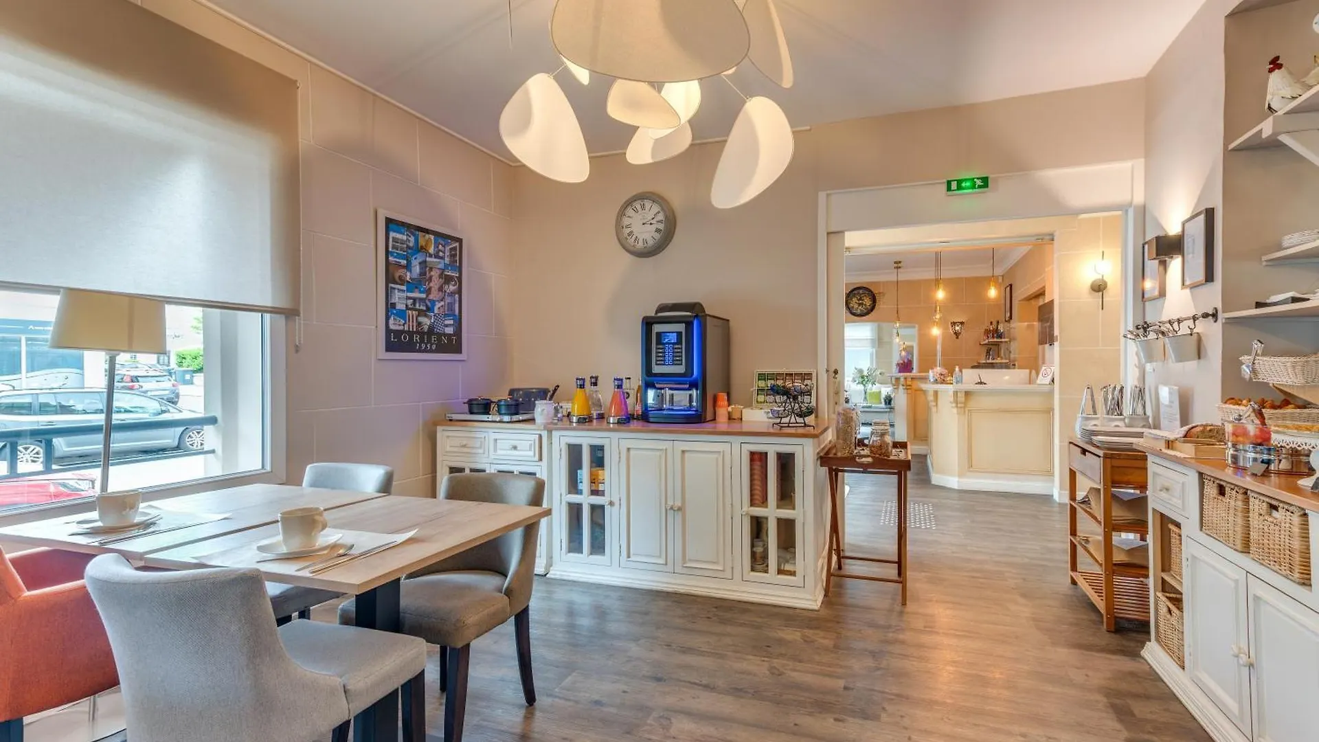 Brit Hotel Confort Cleria Lorient Centre 3*,