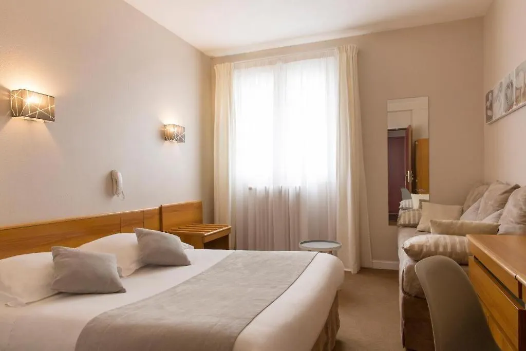 Brit Hotel Confort Cleria Lorient Centre