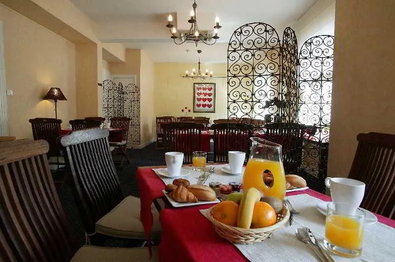 Brit Hotel Confort Cleria Lorient Centre