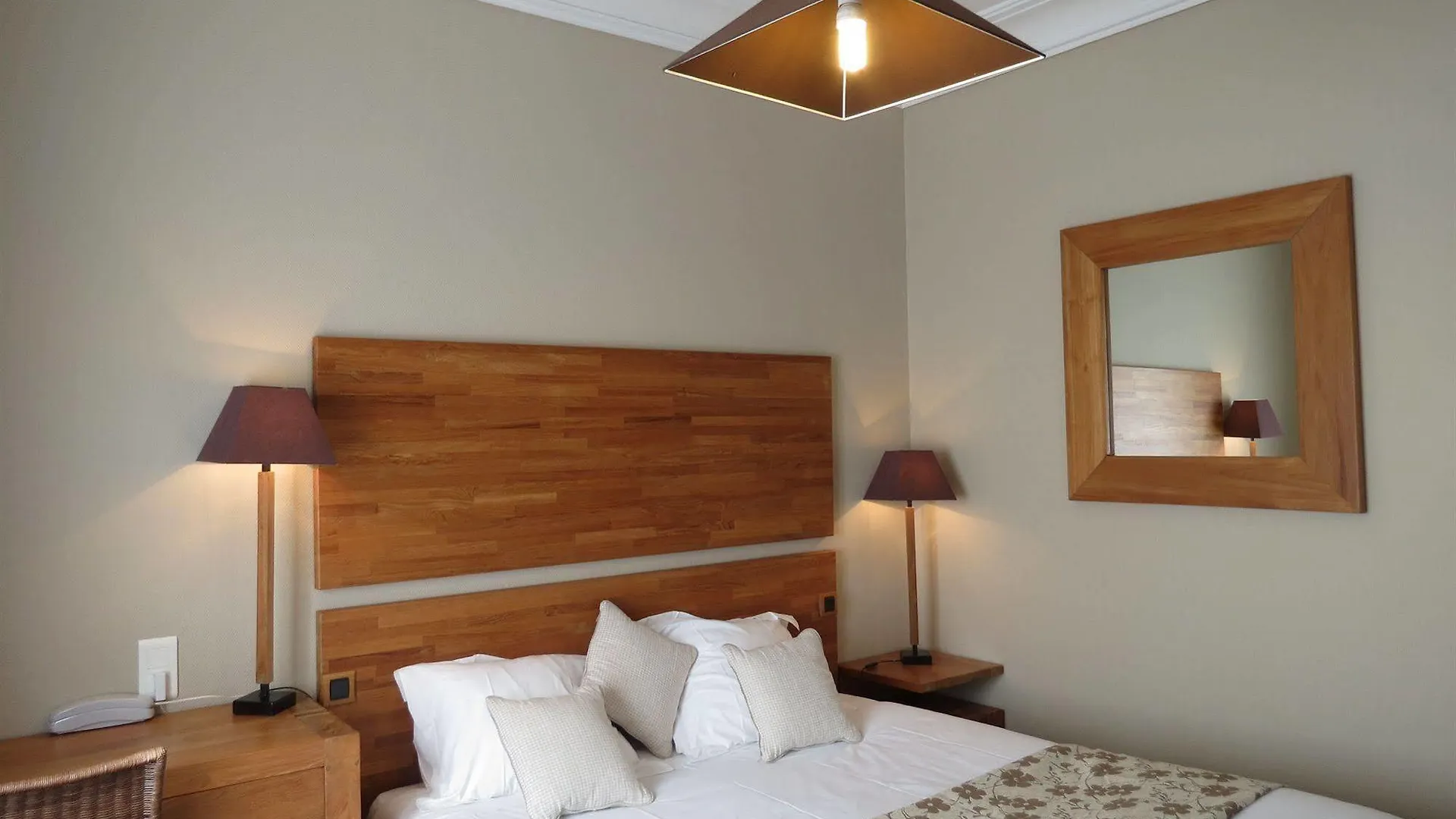 Brit Hotel Confort Cleria Lorient Centre