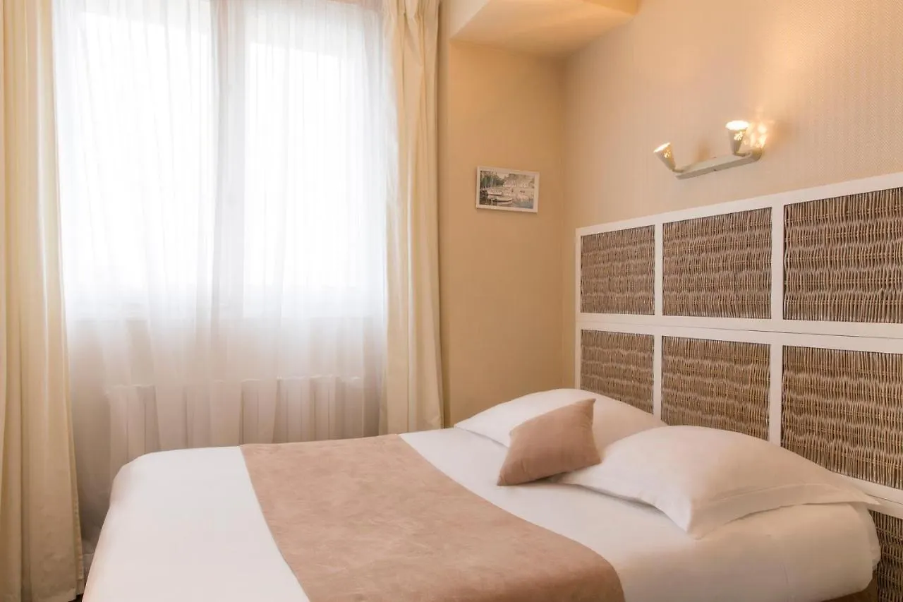 Brit Hotel Confort Cleria Lorient Centre