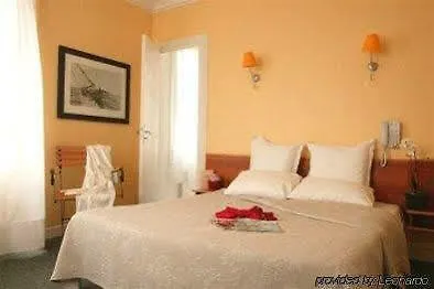 Brit Hotel Confort Cleria Lorient Centre 3*,  Frankrijk