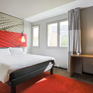 https://hotel-ibis-saint-etienne-la-terrasse.hotels-rhonealpes.com