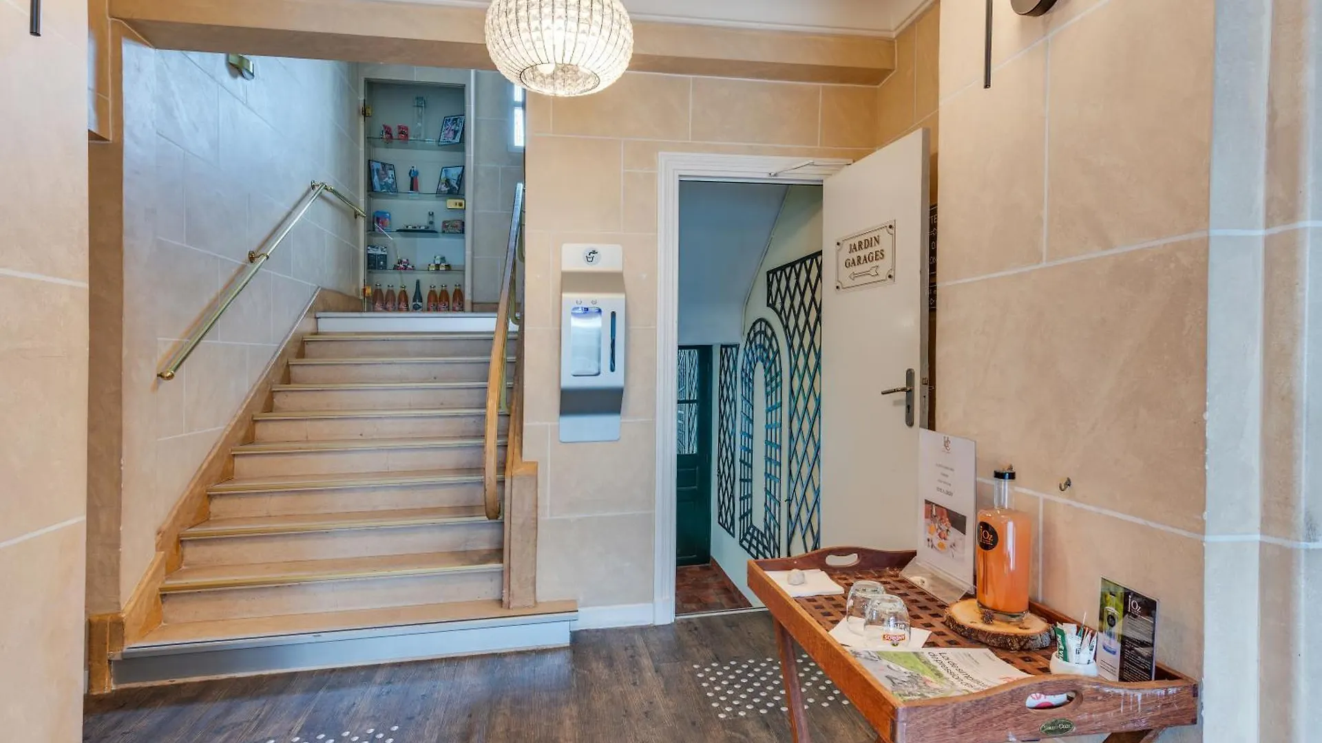 ***  Brit Hotel Confort Cleria Lorient Centre Frankreich